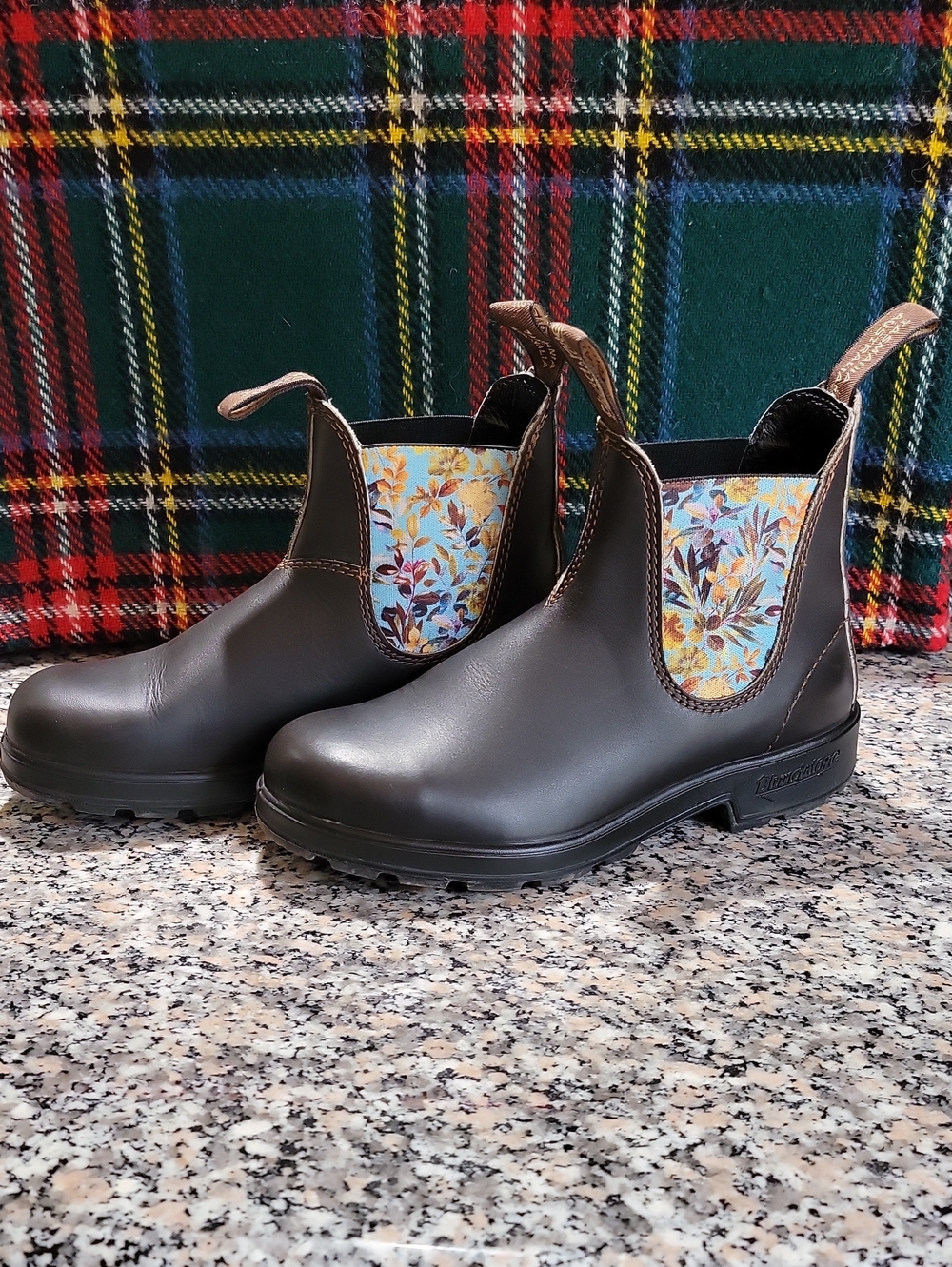 Blundstone Original 2204 Brown Botanical Womens 7.5 / Aus 4.5 EUC